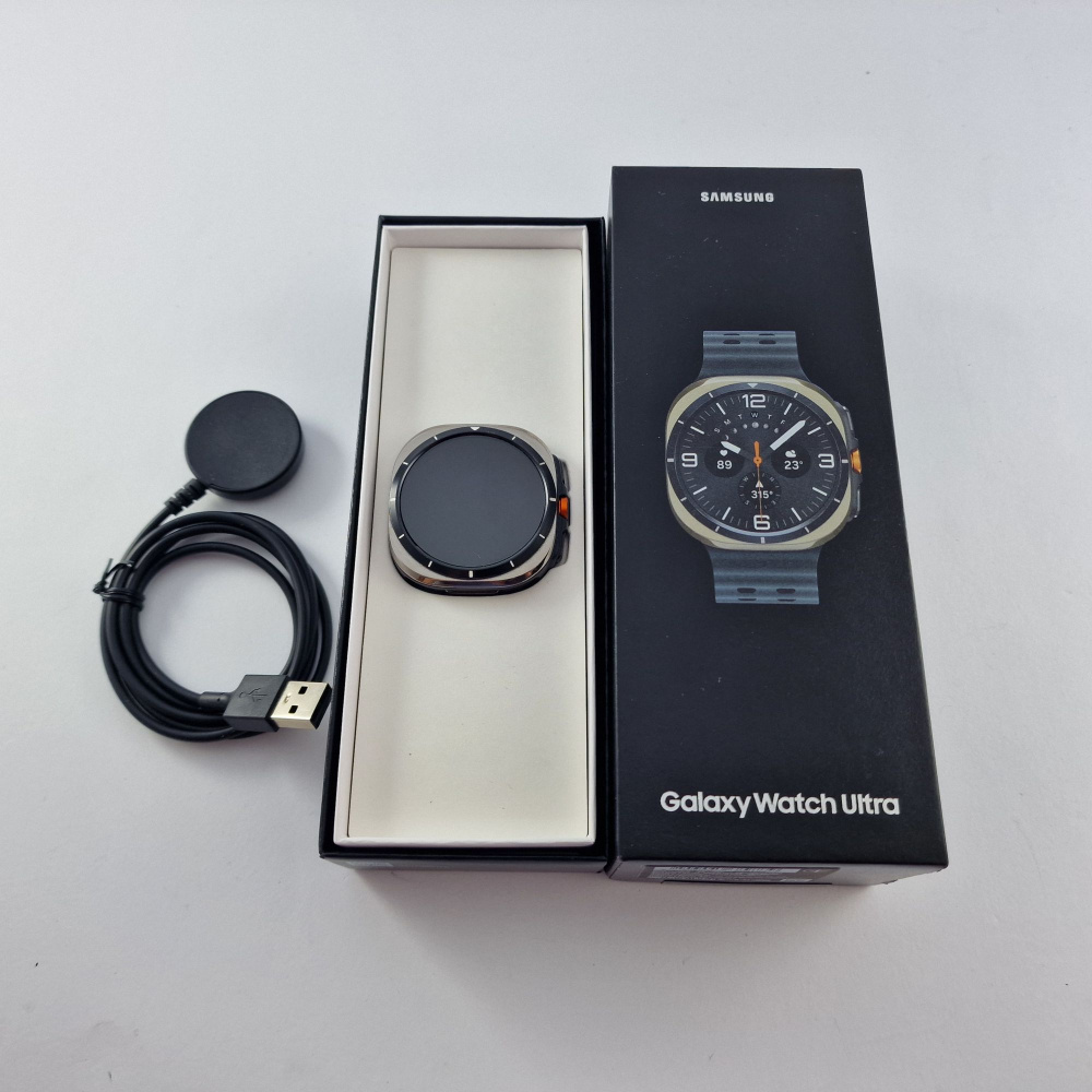 Smart Watch Samsung Galaxy Watch Ultra, 47mm, Titanium Silver фото товару Smart Watch Samsung Galaxy Watch Ultra, 47mm, Titanium Silver