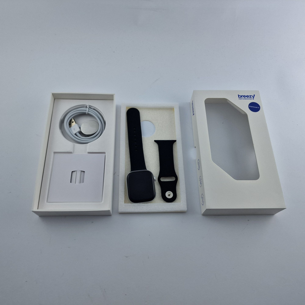 Apple Watch Series 10 GPS, 46mm, Silver, Denim Sport Band, M/L фото товару Apple Watch Series 10 GPS, 46mm, Silver, Denim Sport Band, M/L