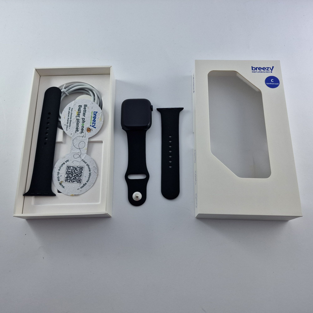 Apple Watch Series 8 GPS, 45mm, Midnight, Midnight Sport Band фото товару Apple Watch Series 8 GPS, 45mm, Midnight, Midnight Sport Band