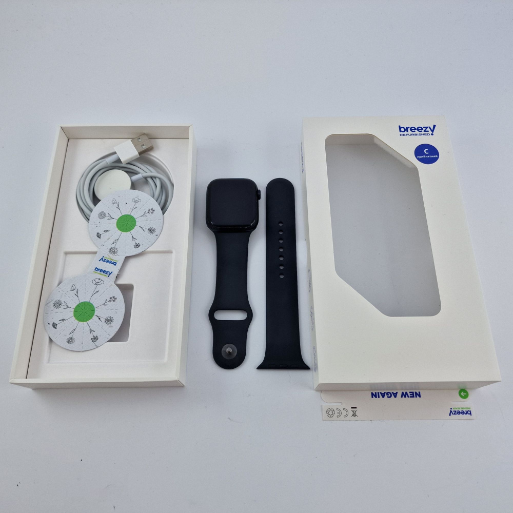 Apple Watch Series 9 GPS, 45mm, Midnight, Midnight Sport Band, M/L фото товару Apple Watch Series 9 GPS, 45mm, Midnight, Midnight Sport Band, M/L