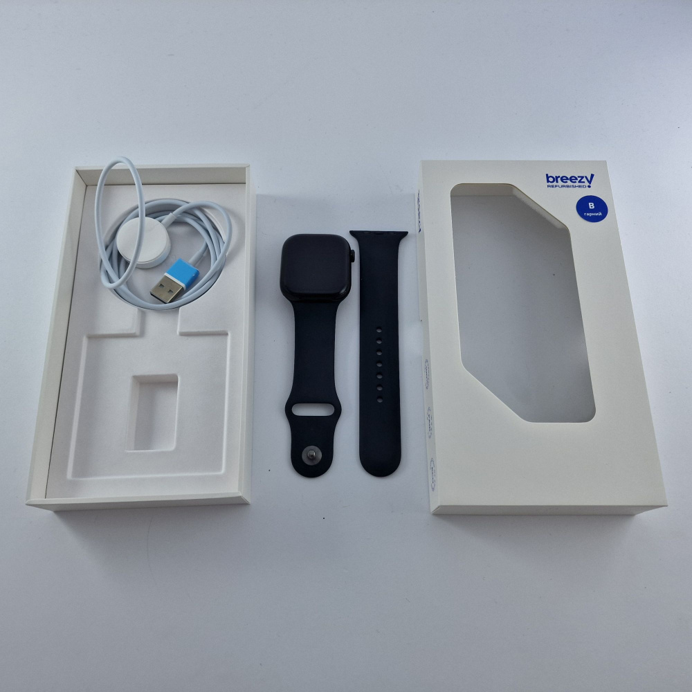 Apple Watch Series 10 GPS, 46mm, Jet Black, Black Sport Band, M/L фото товару Apple Watch Series 10 GPS, 46mm, Jet Black, Black Sport Band, M/L