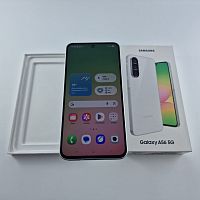фото товару Samsung Galaxy A56  128 GB Awesome Light Gray