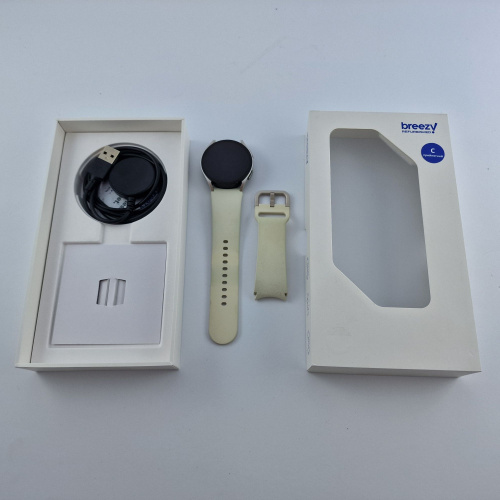 Smart Watch Samsung Galaxy Watch 6 40mm, 40mm, Gold фото товару Smart Watch Samsung Galaxy Watch 6 40mm, 40mm, Gold