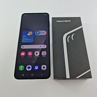 фото товару Samsung Galaxy Flip 7 FE  128 GB Black