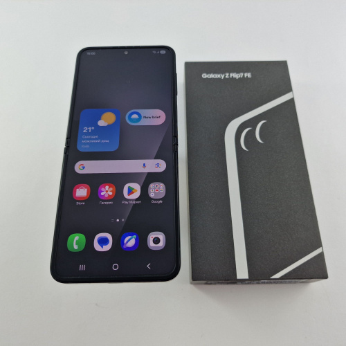 Samsung Galaxy Flip 7 FE 128 GB Black фото товару Samsung Galaxy Flip 7 FE 128 GB Black