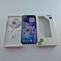 фото товару Apple iPhone 13 128 GB Starlight