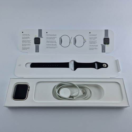 Apple Watch SE GPS Gen.2, 40mm, Starlight, Starlight Sport Band фото товару Apple Watch SE GPS Gen.2, 40mm, Starlight, Starlight Sport Band