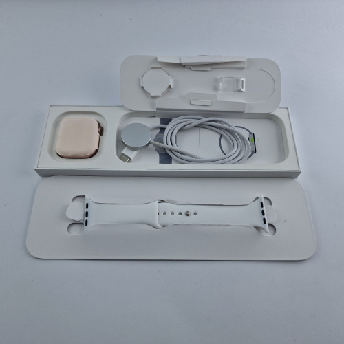 Apple Watch Series 10 GPS, 42mm, Rose Gold, Light Blush Sport Band, M/L фото товару Apple Watch Series 10 GPS, 42mm, Rose Gold, Light Blush Sport Band, M/L