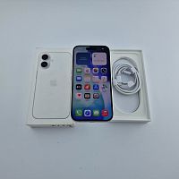 фото товару Apple iPhone 16 128 GB White